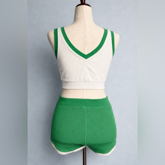 Retro Offline by Aerie shorts set, cute athletic wear, Kelly green / white- M - Picture 2 of 5